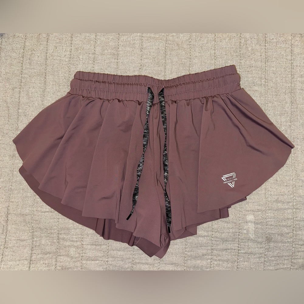 TikTok viral flowy shorts size Medium